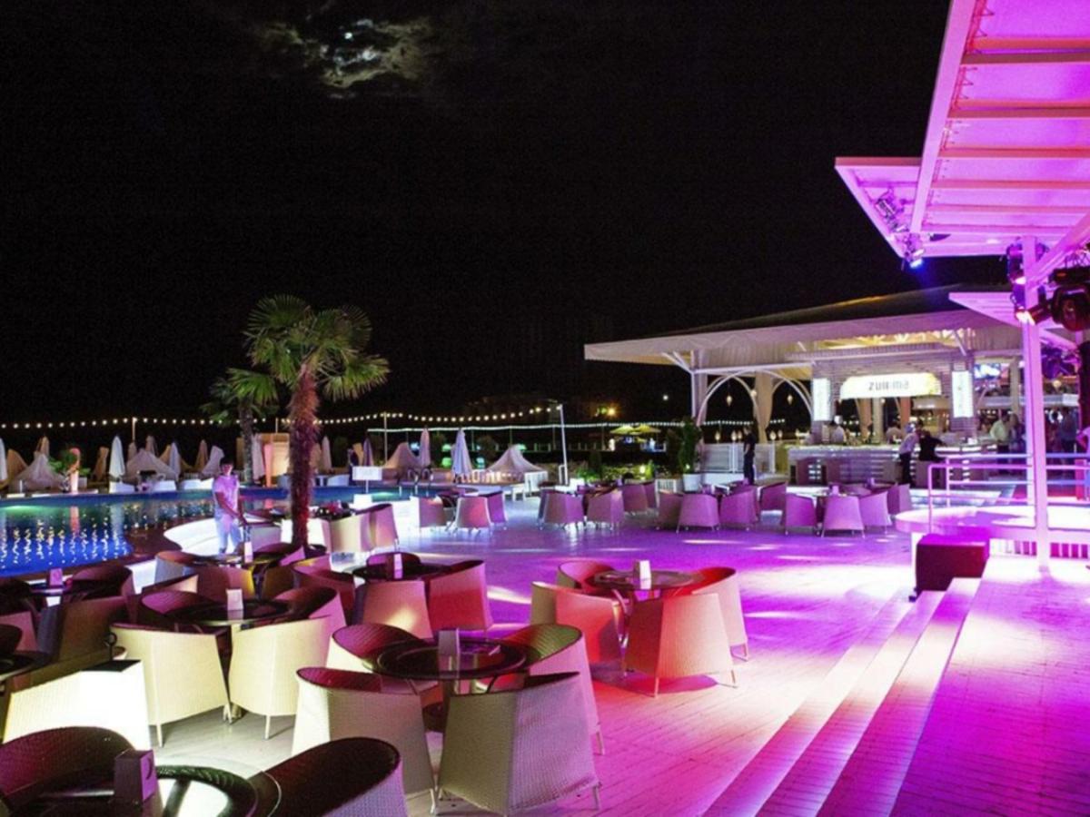 Arcadia Vip-Apartments In Golfstream Одеса Екстериор снимка